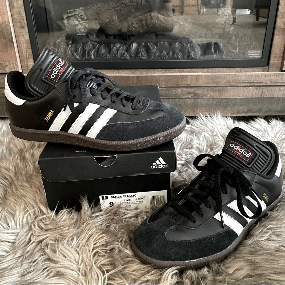 Men’s Adidas Samba Classic